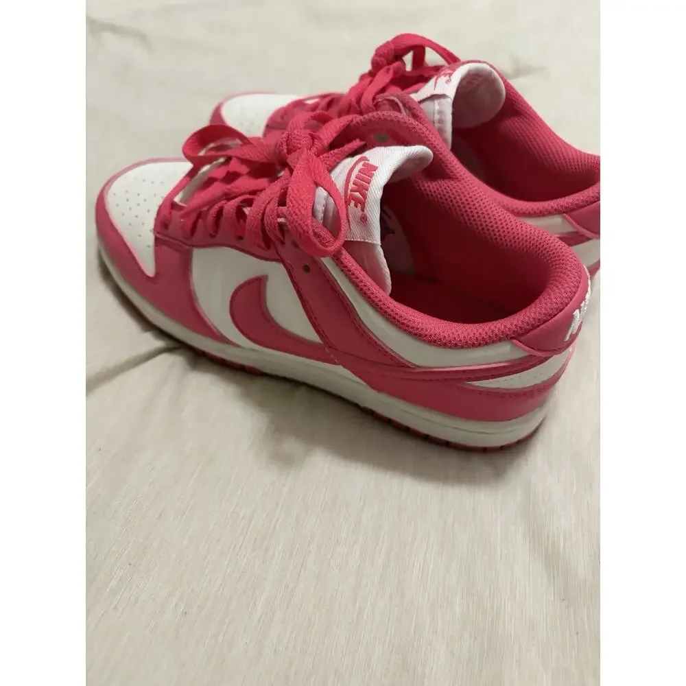 Nike pink white